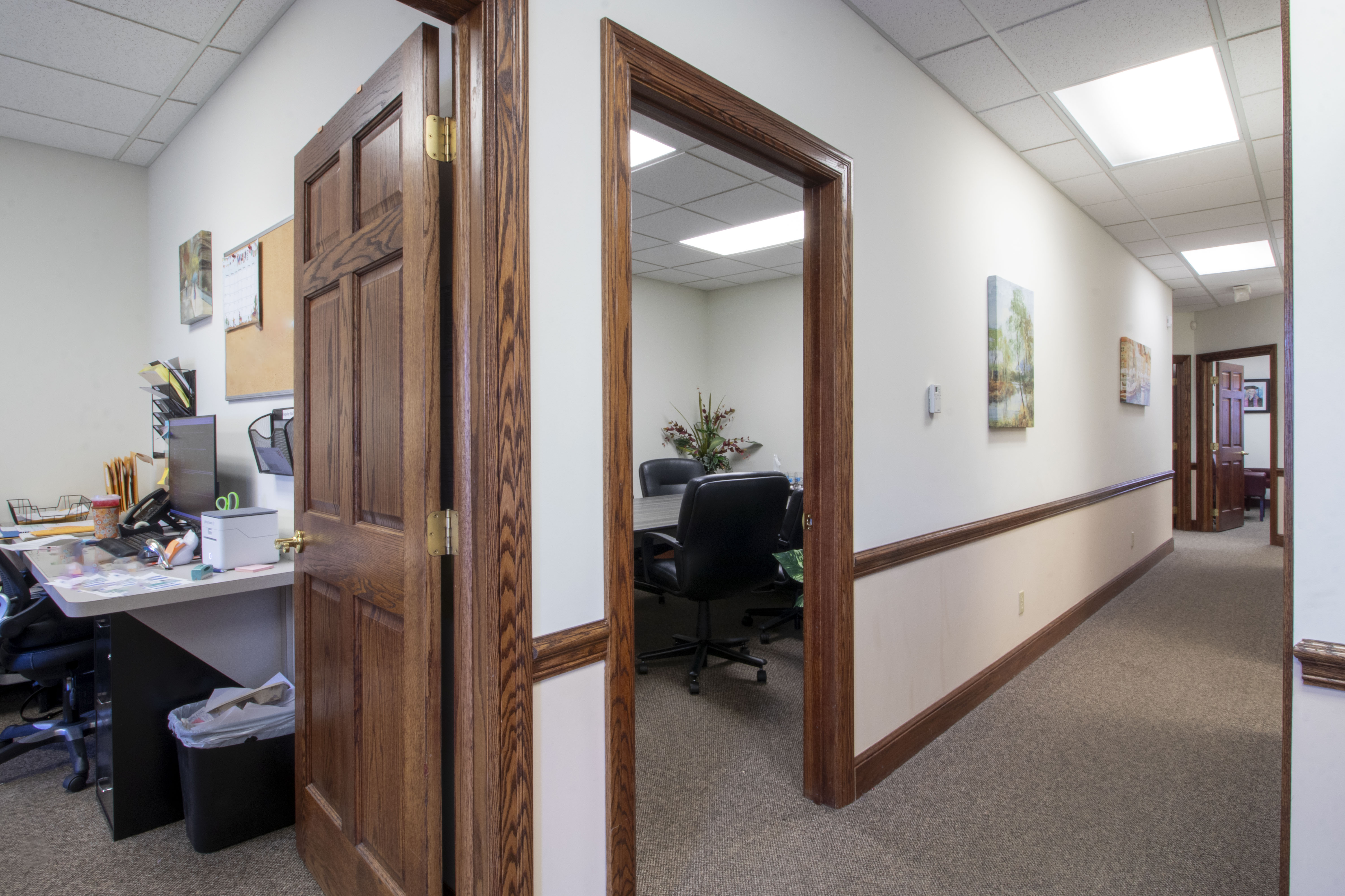 1,935 2,090 sqft Professional Office Space for Rent 19611967